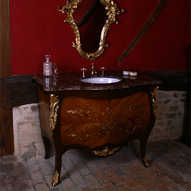 traditional bathroom vanities
